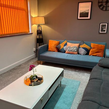 Hilltop Place Suites Near Doncaster Racecourse Bagian luar foto