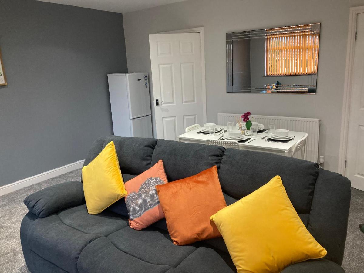Hilltop Place Suites Near Doncaster Racecourse Bagian luar foto