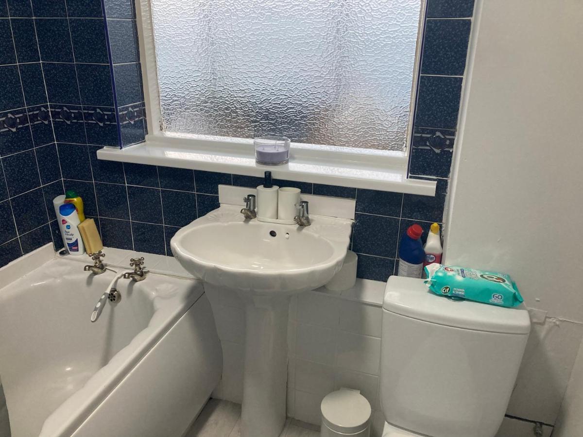 Hilltop Place Suites Near Doncaster Racecourse Bagian luar foto