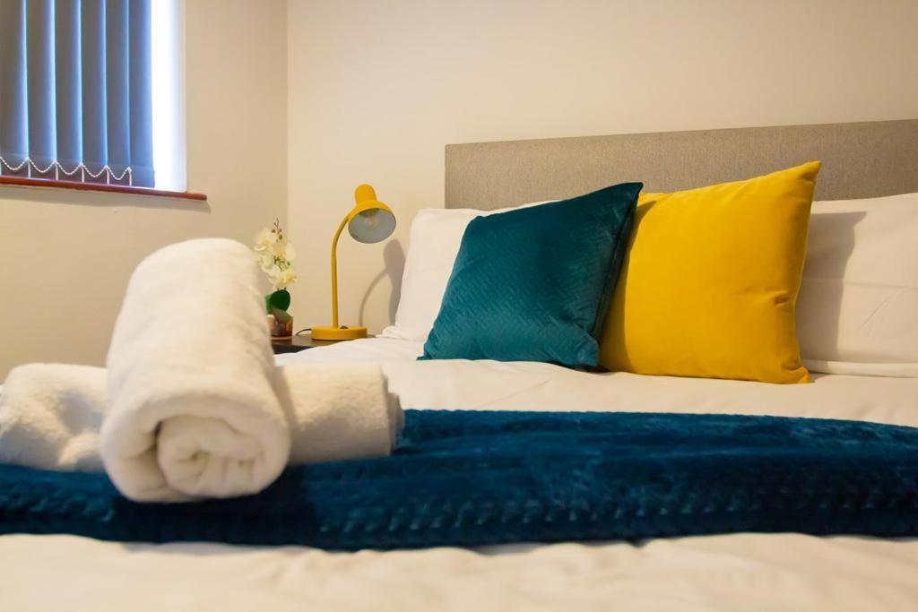 Hilltop Place Suites Near Doncaster Racecourse Bagian luar foto